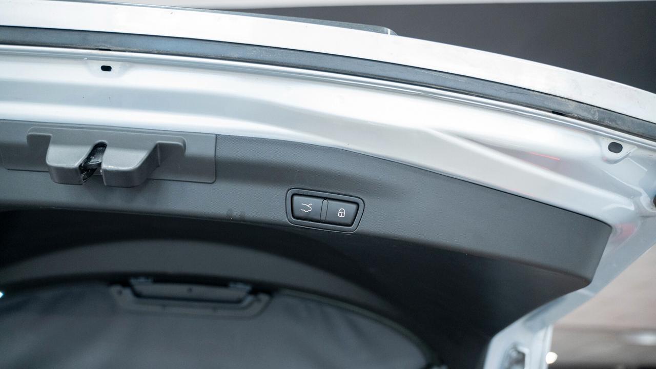 Alfa Romeo Stelvio 2.2 t SPRINT Q4 190 CV AT8 19" XENO NAVI PELLE FUL