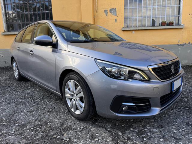 PEUGEOT 308 SOLO ? 8.300,00 1.5 SW Business NAVI PDC TELEFONO