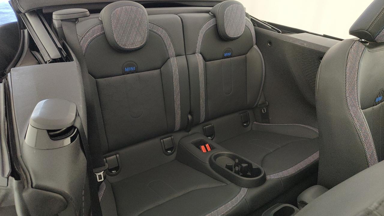 MINI Mini Cooper Cabrio F67 - Mini Cooper Cabrio 2.0 C Classic auto