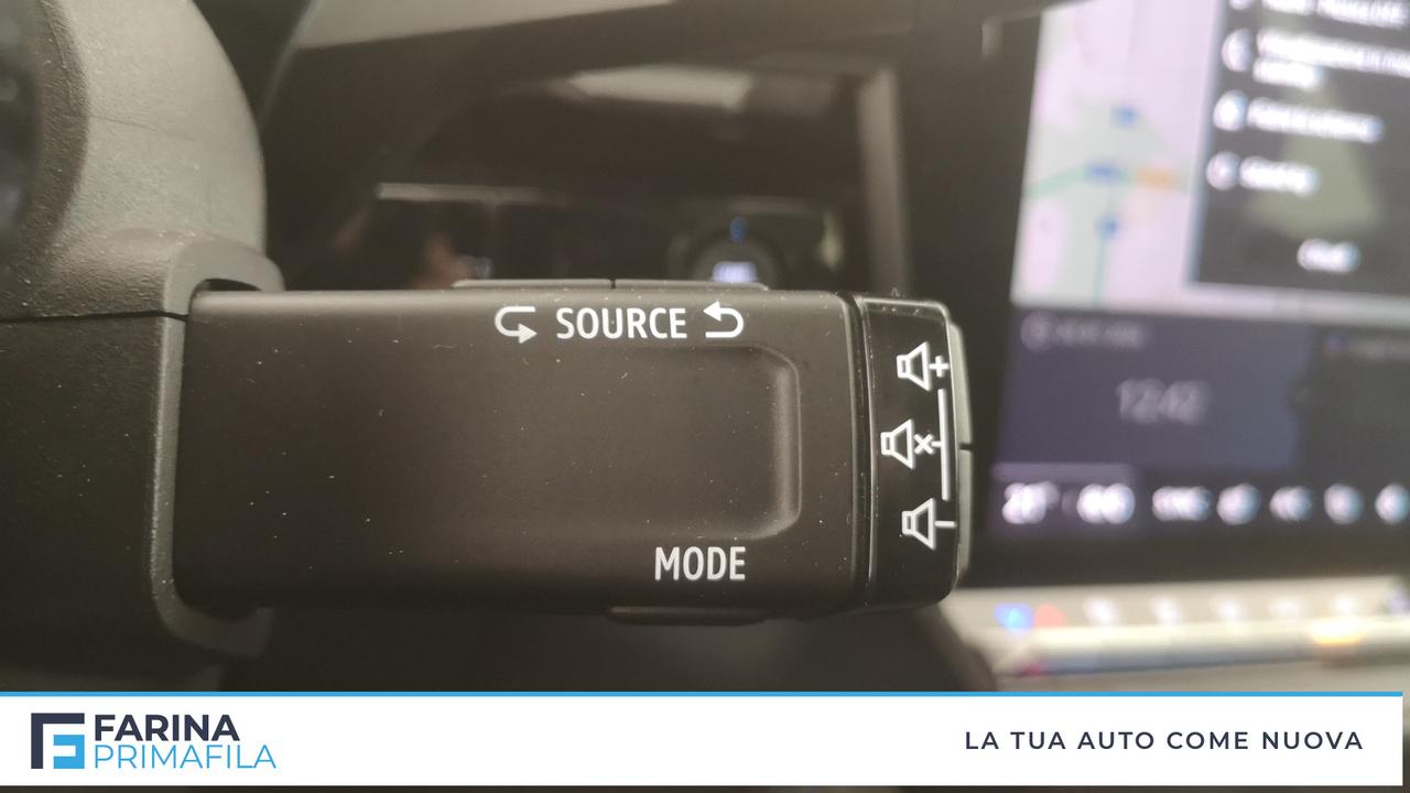 RENAULT Austral 2023 - Austral 1.2 E-Tech full hybrid Iconic Esprit