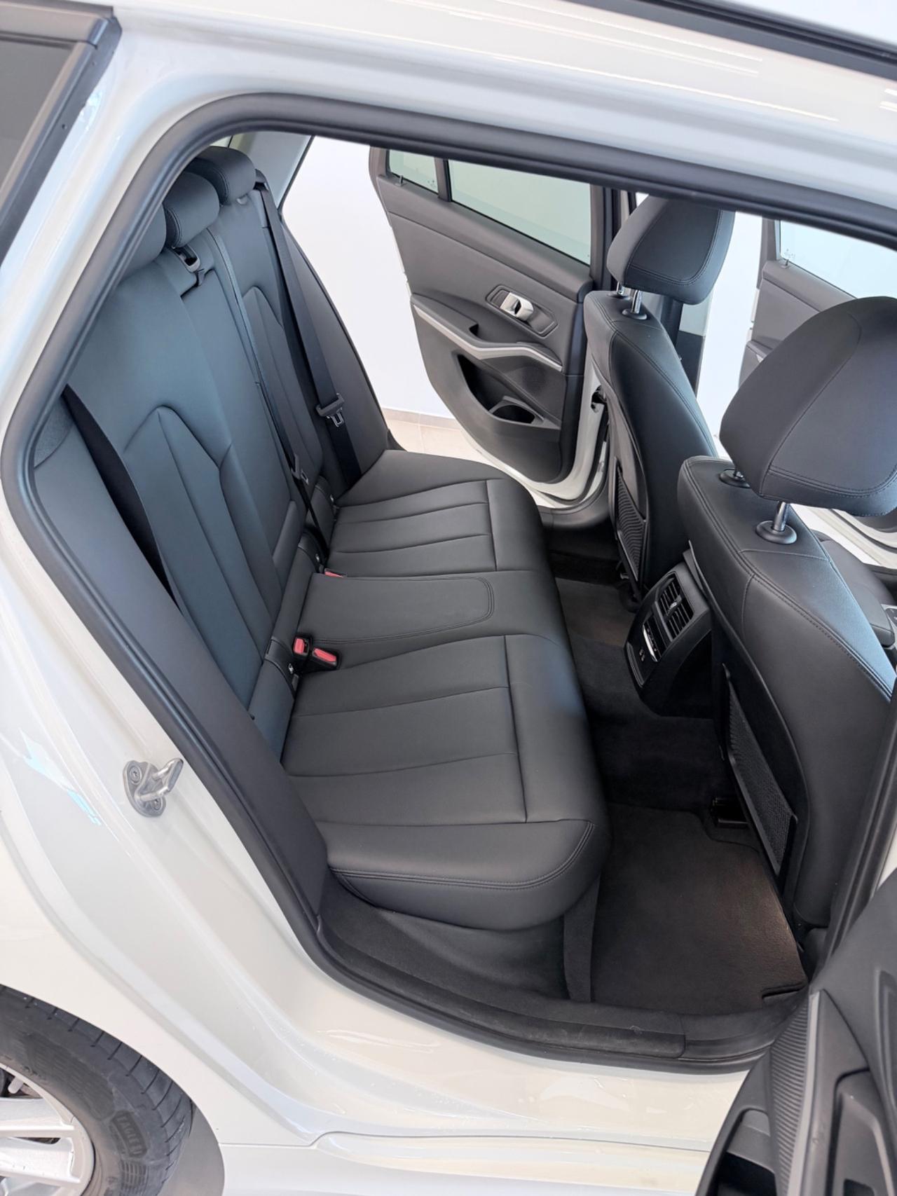 Bmw 318 318d 48V Touring Business Advantage