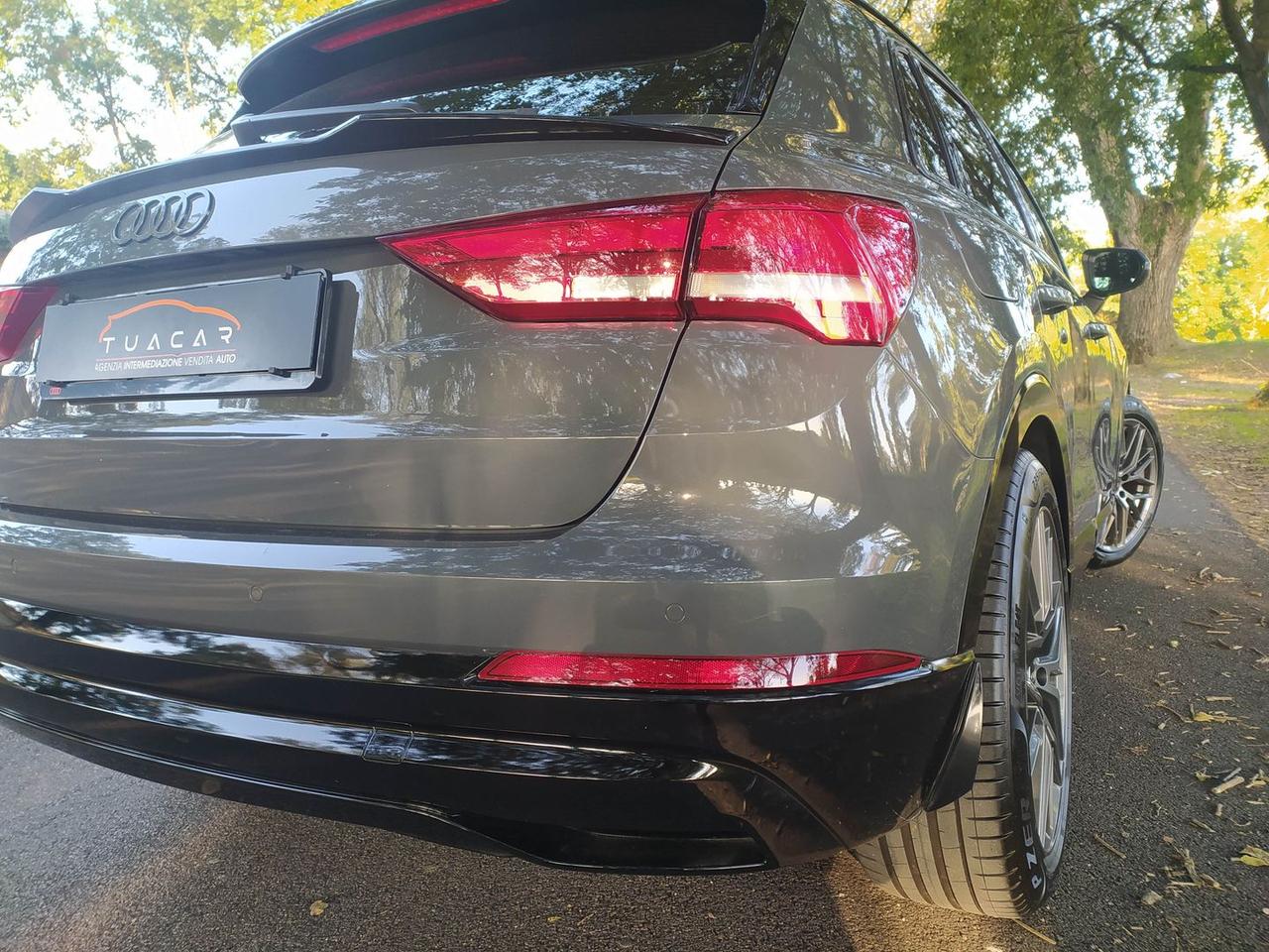 Audi Q3 Business 2.0 35 TDI #7170