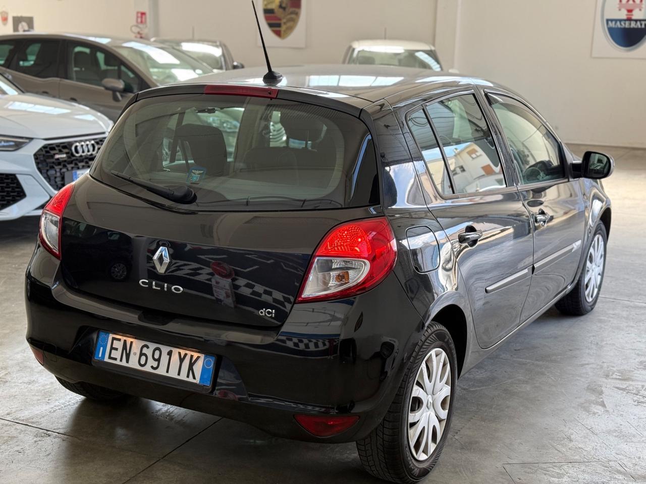 RENAULT CLIO 1.5 dCi 90CV NAVI NEOPATENTATI