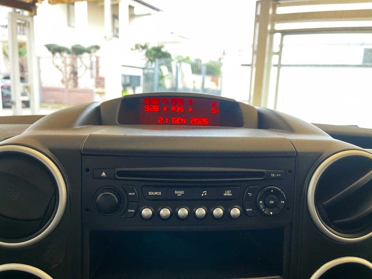 Peugeot Partner 1.6 HDi 115CV Autocarro 5 Posti