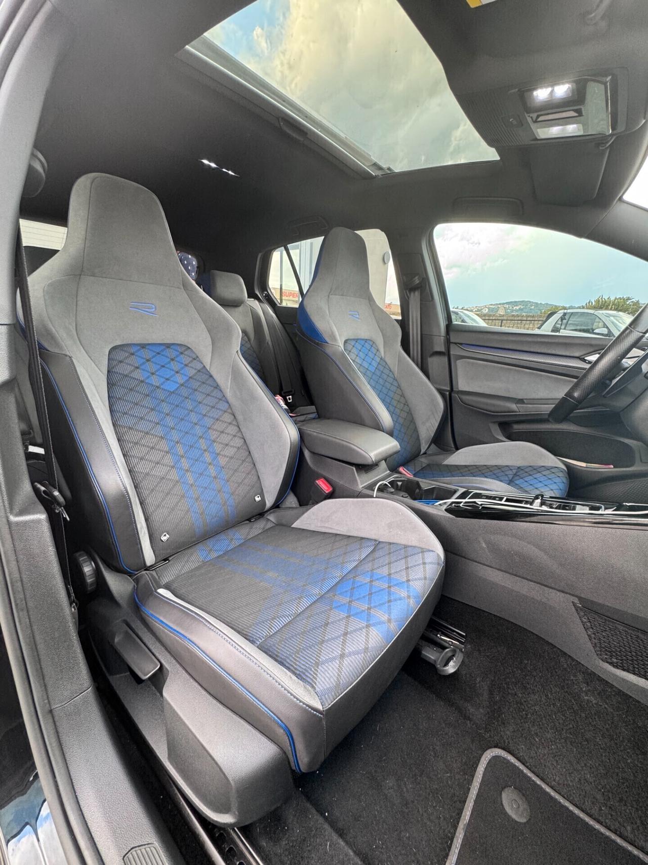 Volkswagen Golf 2.0 TSI R DSG 4Motion PERFORMANCE*TETTO*HEAD UP*CAMERA*PRONTA CONSEGNA