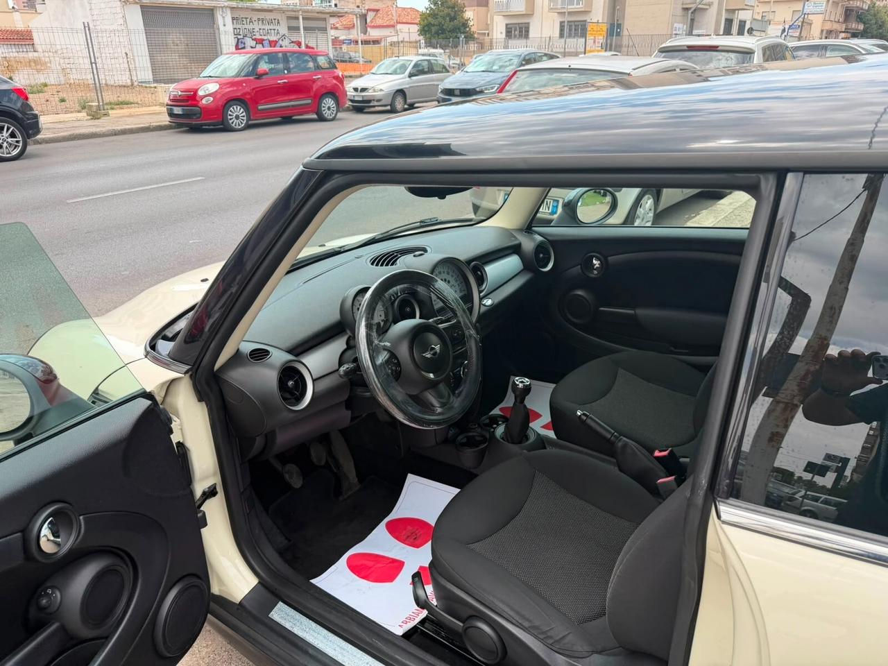 Mini 1.6 16V One D