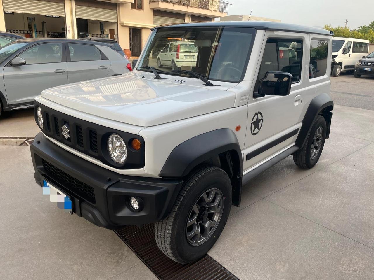 Suzuki Jimny 1.5 5MT Top