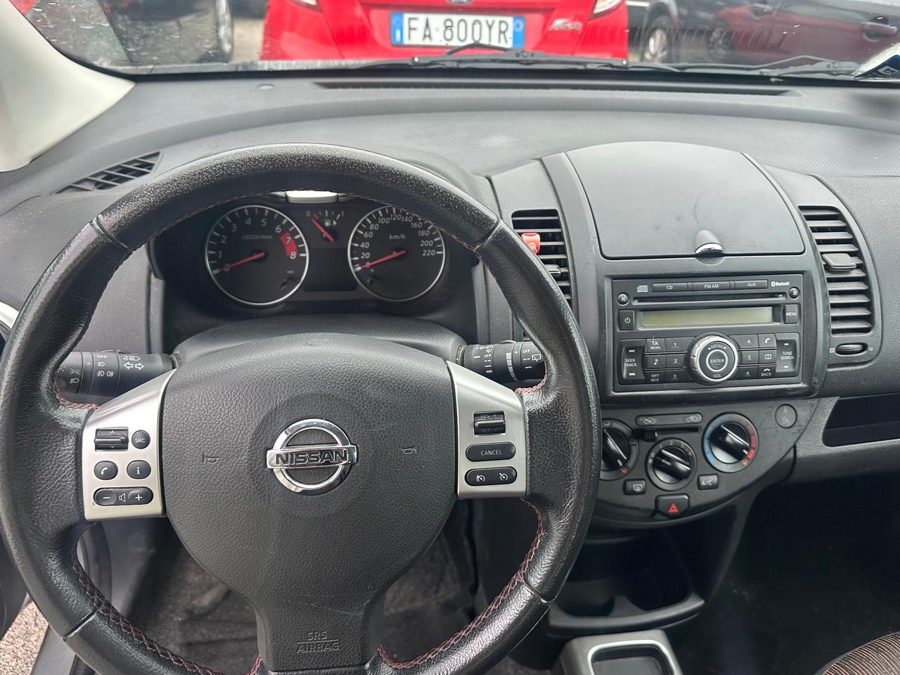 Nissan Note 1.4 benzina 2010