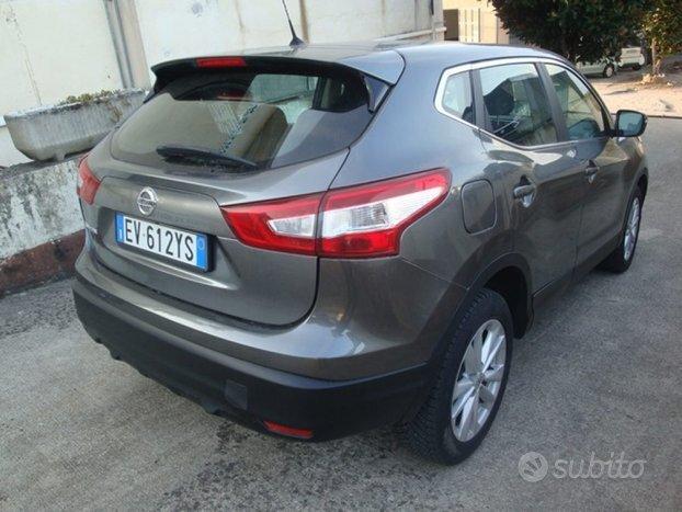 Nissan Qashqai 1.2 PREMIUM TAGLIANDI NISSAN