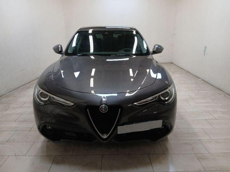 Alfa Romeo Stelvio 2.2 t Executive Q4 210cv auto