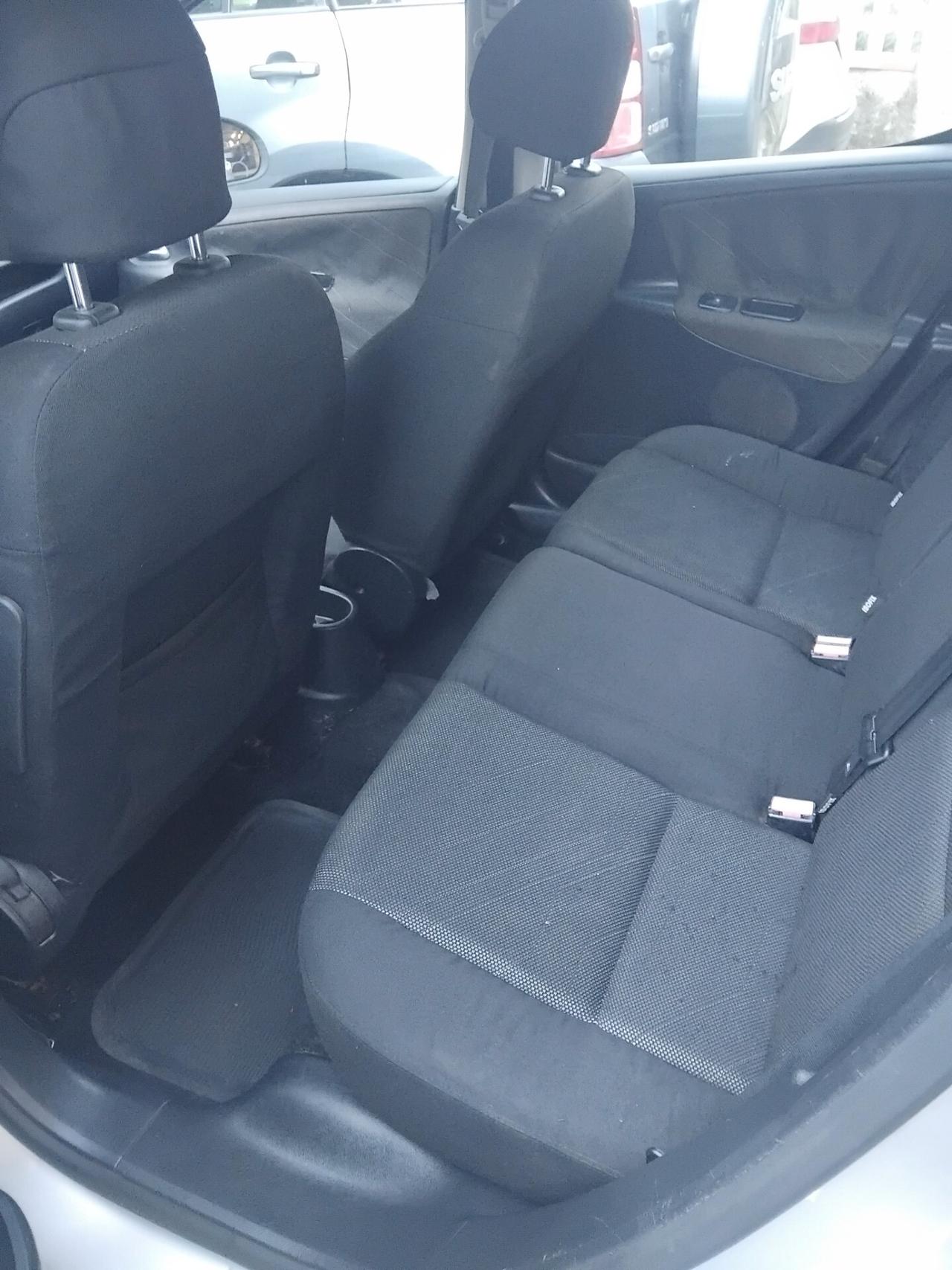 Peugeot 207 1.6 HDi 90CV 5p. XS