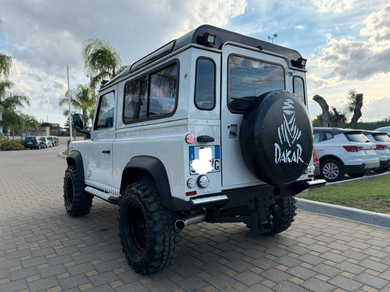 Land Rover Defender 90 2.4 TD5 (BMW) INTROVABILE 129000KM