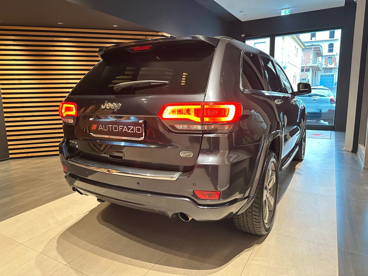 Jeep Grand Cherokee 3.0 V6 CRD 250 CV Multijet II Overland