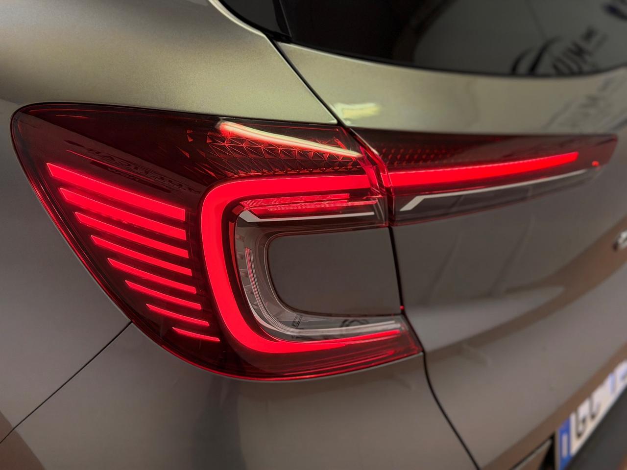 Renault Captur Plug-in Hybrid E-Tech 160 CV Intens