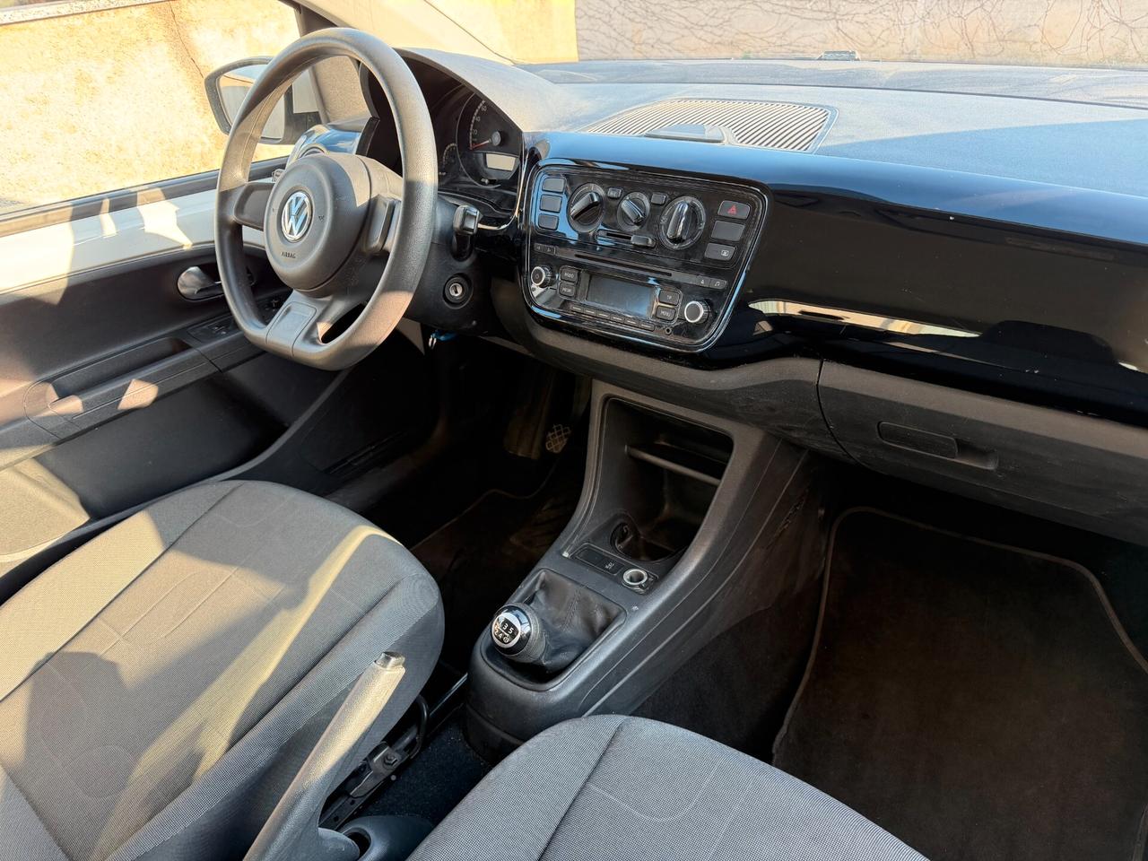 Volkswagen UP! 1.0 75 benzina