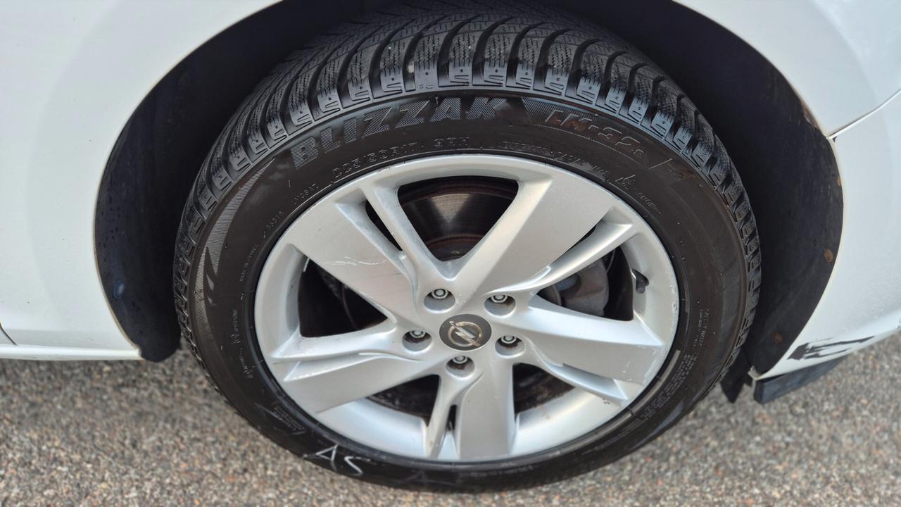 Opel Astra 1.7 CDTI 110CV Sports Tourer Cosmo