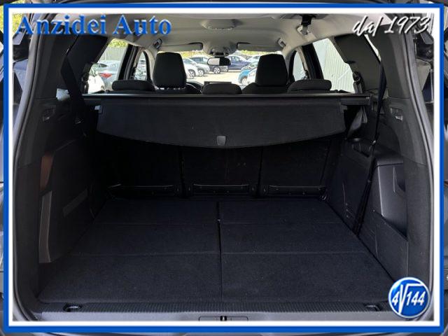 PEUGEOT 5008 BlueHDi 130 EAT8 Business 7 Posti