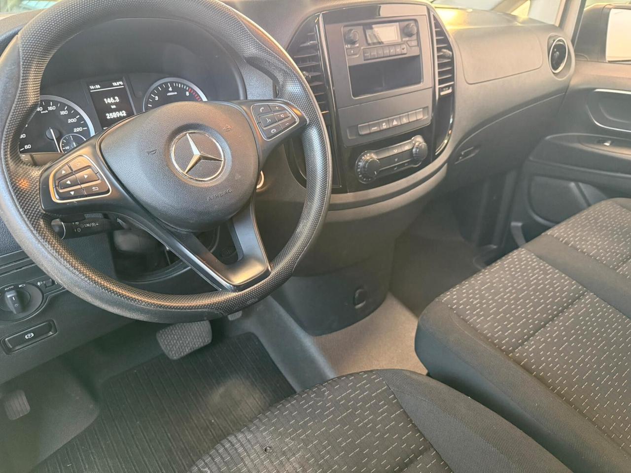 Mercedes Vito 114 Automatico