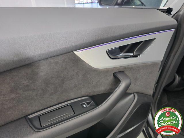 AUDI Q8 50 TDI 286 CV quattro tiptronic Sport + Tetto
