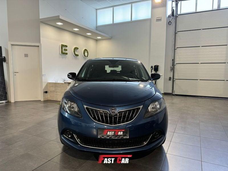 Lancia Ypsilon 1.0 FireFly 5 porte S&S Hybryd Gold