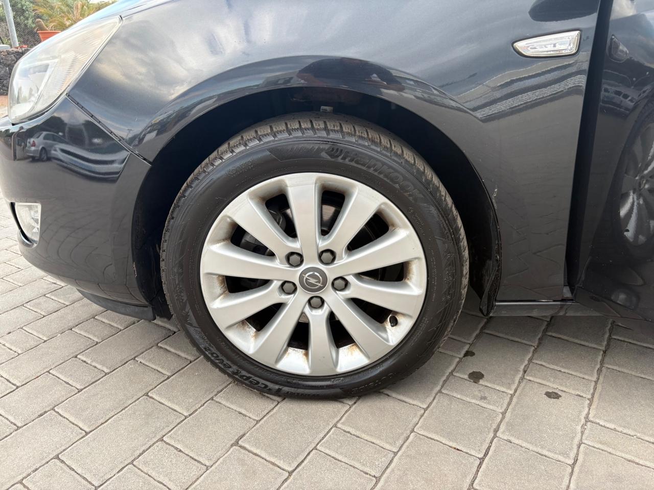 Opel Astra 1.7 CDTI 125CV Sports Tourer Cosmo
