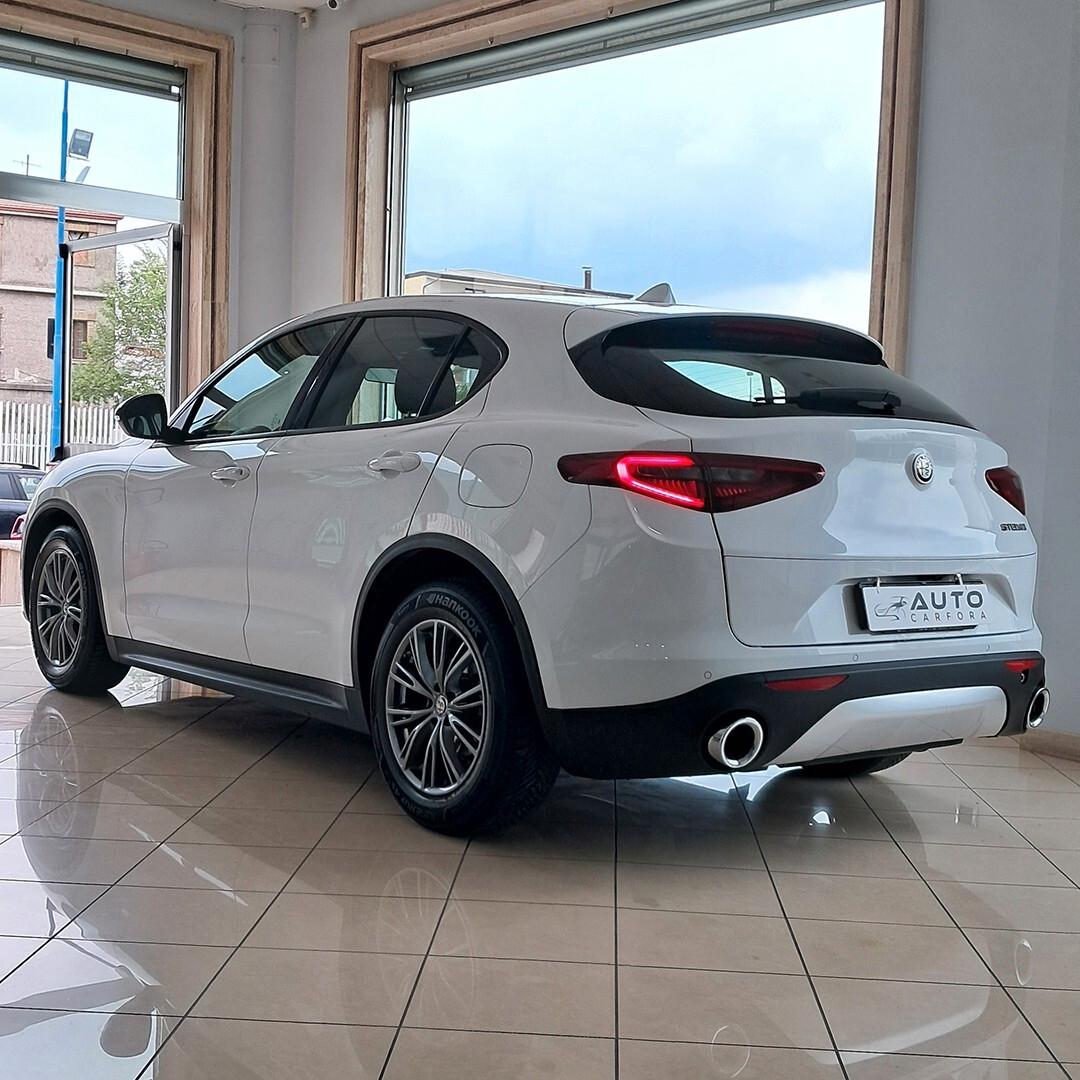 Alfa Romeo Stelvio 2.2 Turbodiesel 180 CV AT8 RWD Super