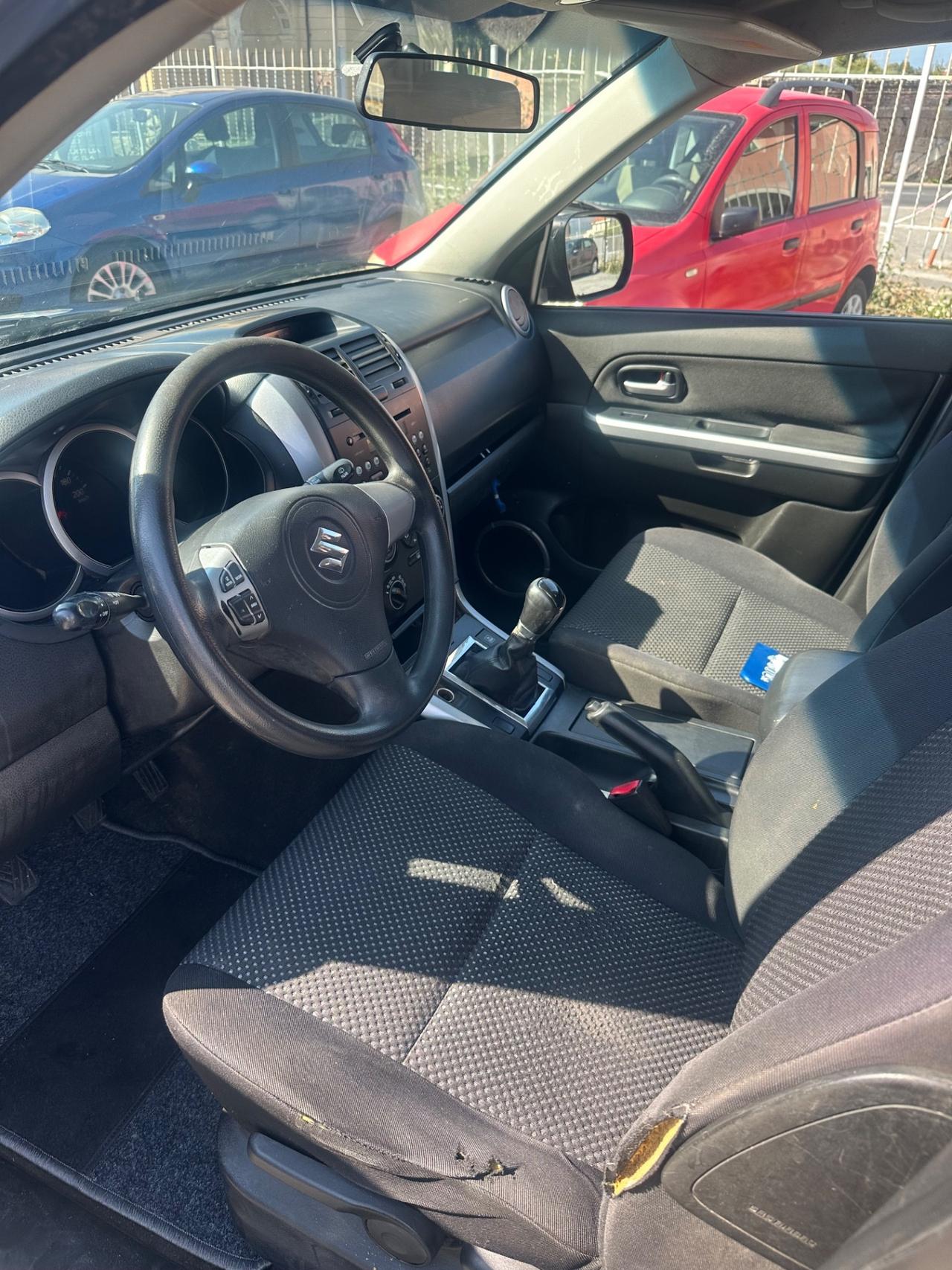 Suzuki Grand Vitara 1.9 DDiS 5 porte Executive 2008