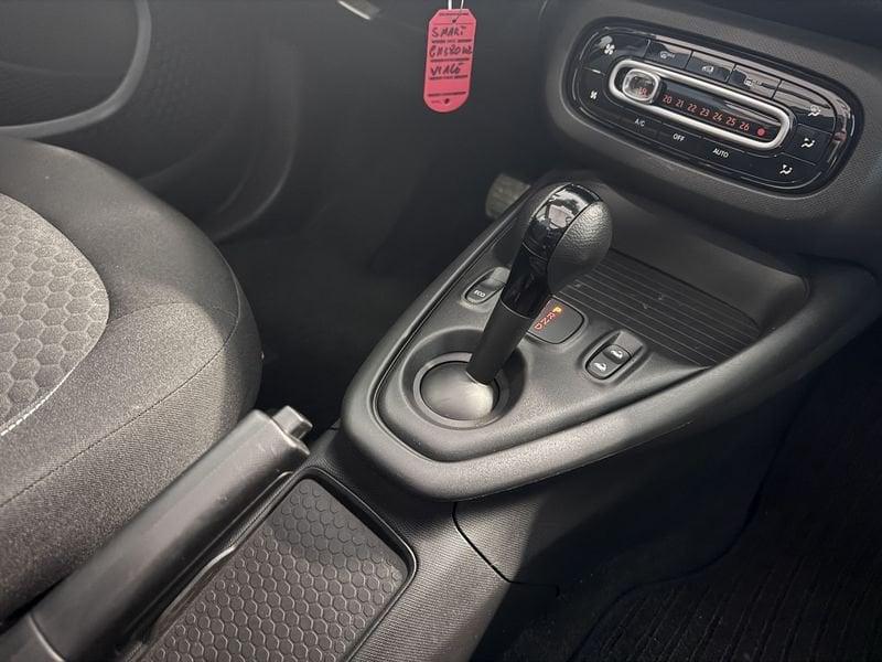 smart fortwo fortwo EQ cabrio Passion