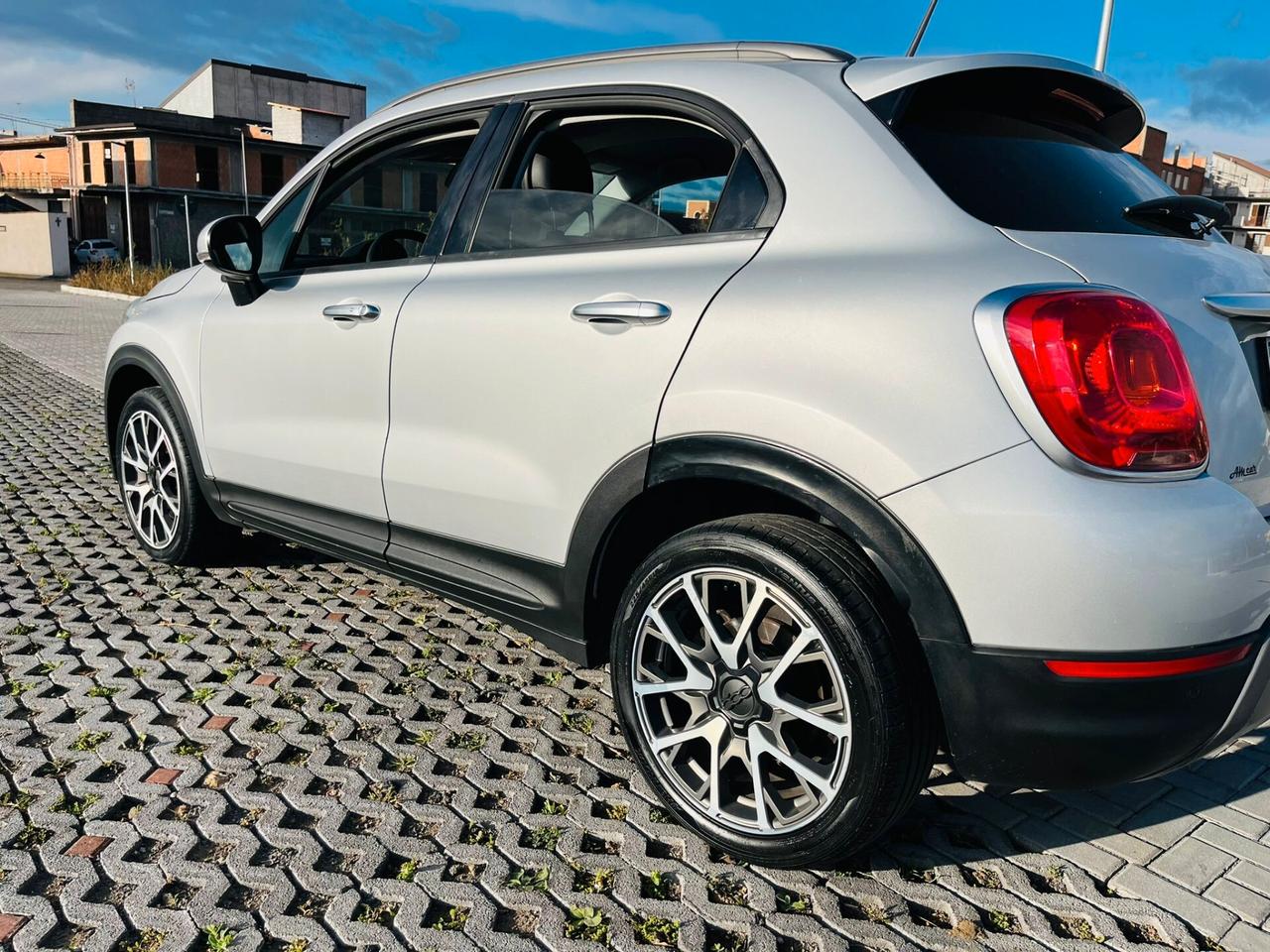 Fiat 500X 1.6MLJT CROSS PLUS 130000KM 2016