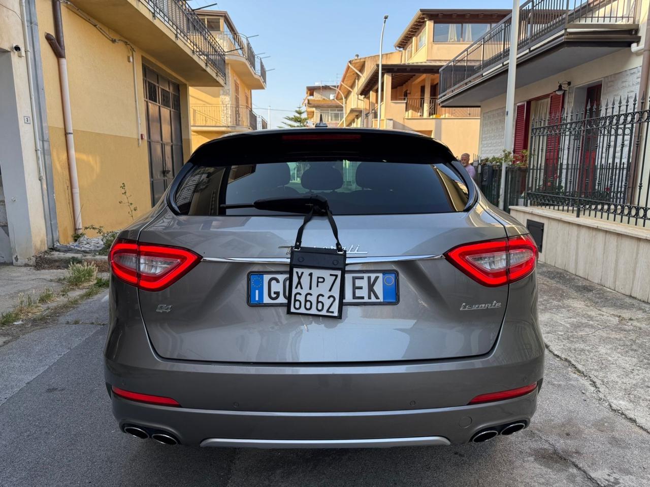 Maserati Levante V6 Diesel 275 CV AWD Granlusso