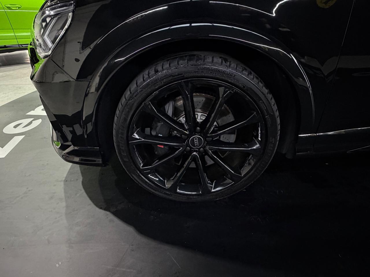 Audi Q3 RS quattro S tronic