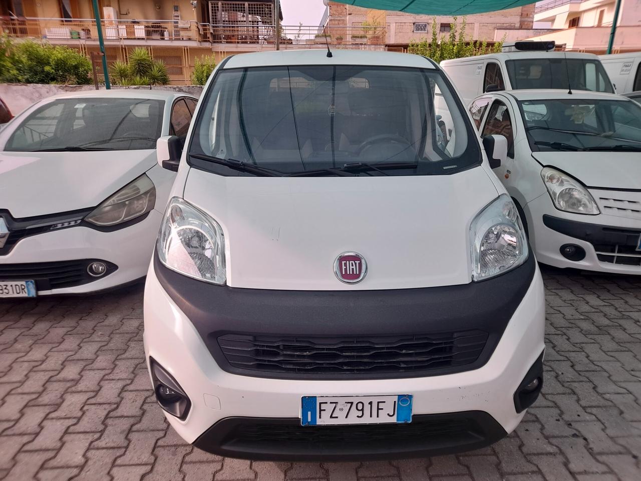 Fiat Qubo 1.3 MJT 95 CV Lounge autocarro n1 5 posti anno 2019
