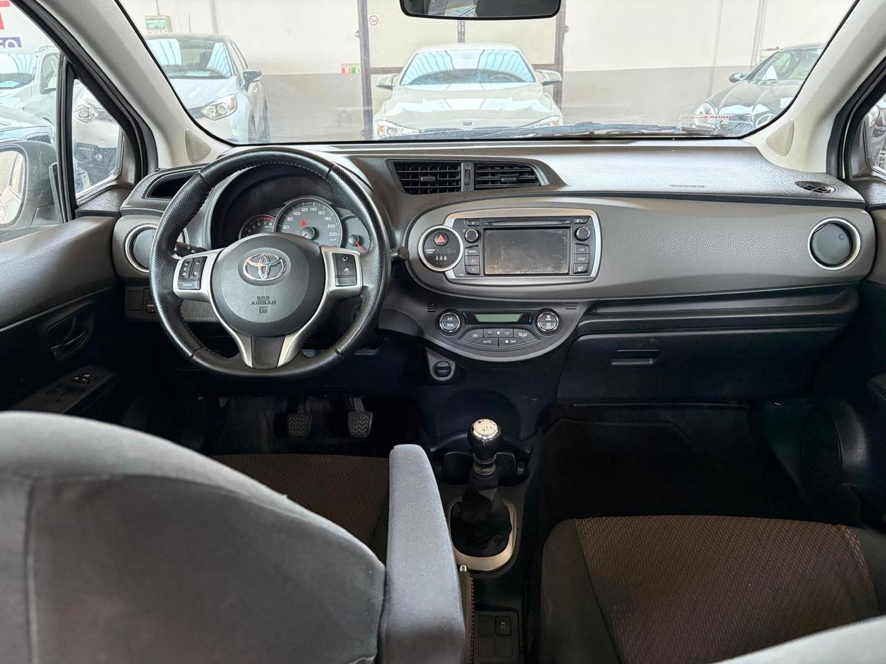 Toyota Yaris 1.3 5 porte Lounge