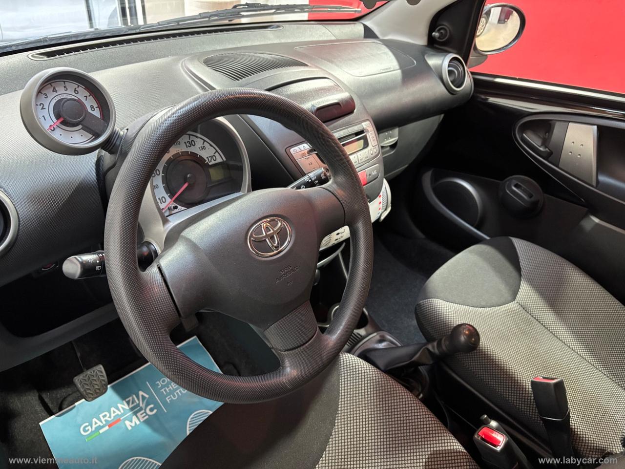 TOYOTA Aygo 1.0 12V VVT-i 5p. Cool Soda Conn.