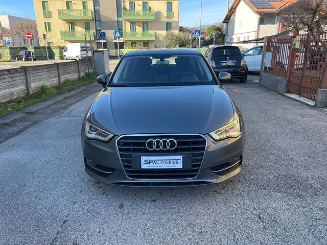 AUDI A3 1.6 TDI S tronic Attraction