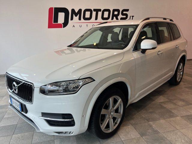 VOLVO XC90 D5 AWD Geartronic Momentum