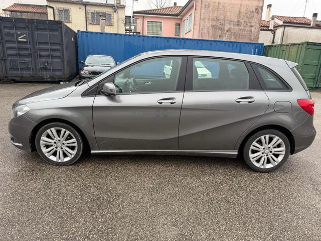 MERCEDES-BENZ B 180 BlueEFFICIENCY Premium senza nessun lavoro da fare