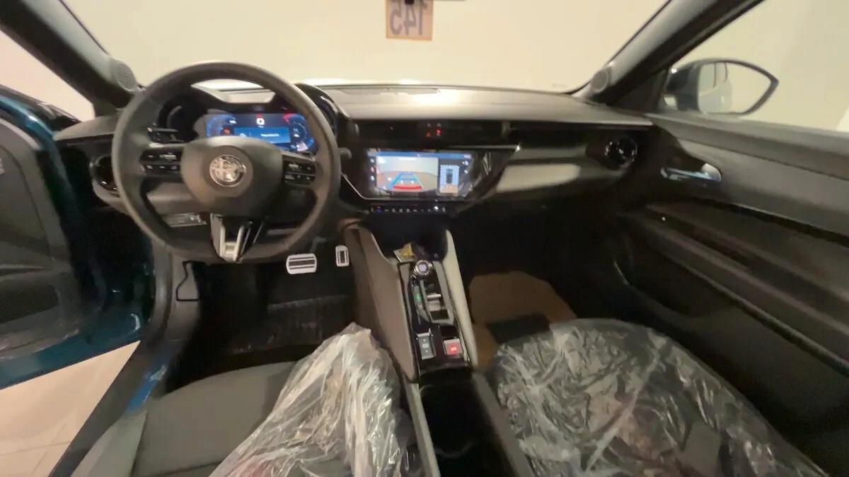Alfa Romeo Junior 1.2 136 CV Hybrid eDCT6 Speciale