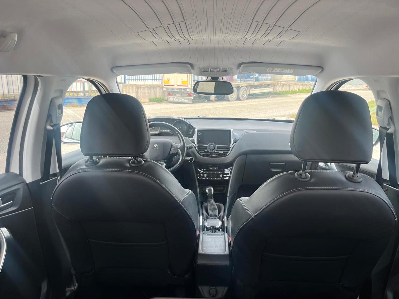 Peugeot 2008 1.6 e-HDi 92 CV Stop&Start Allure