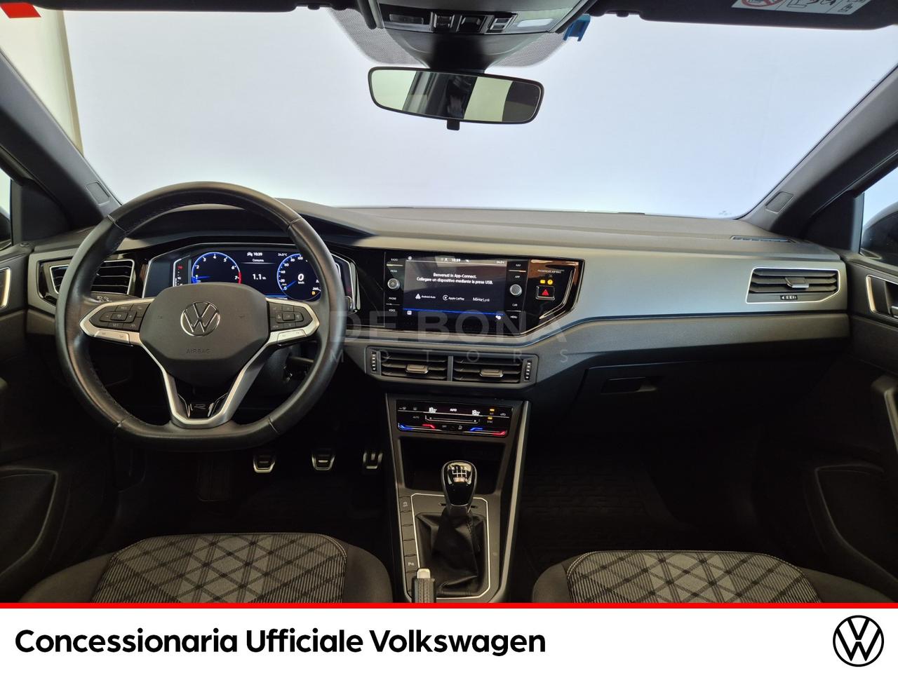 Volkswagen Taigo 1.0 tsi r-line 110cv