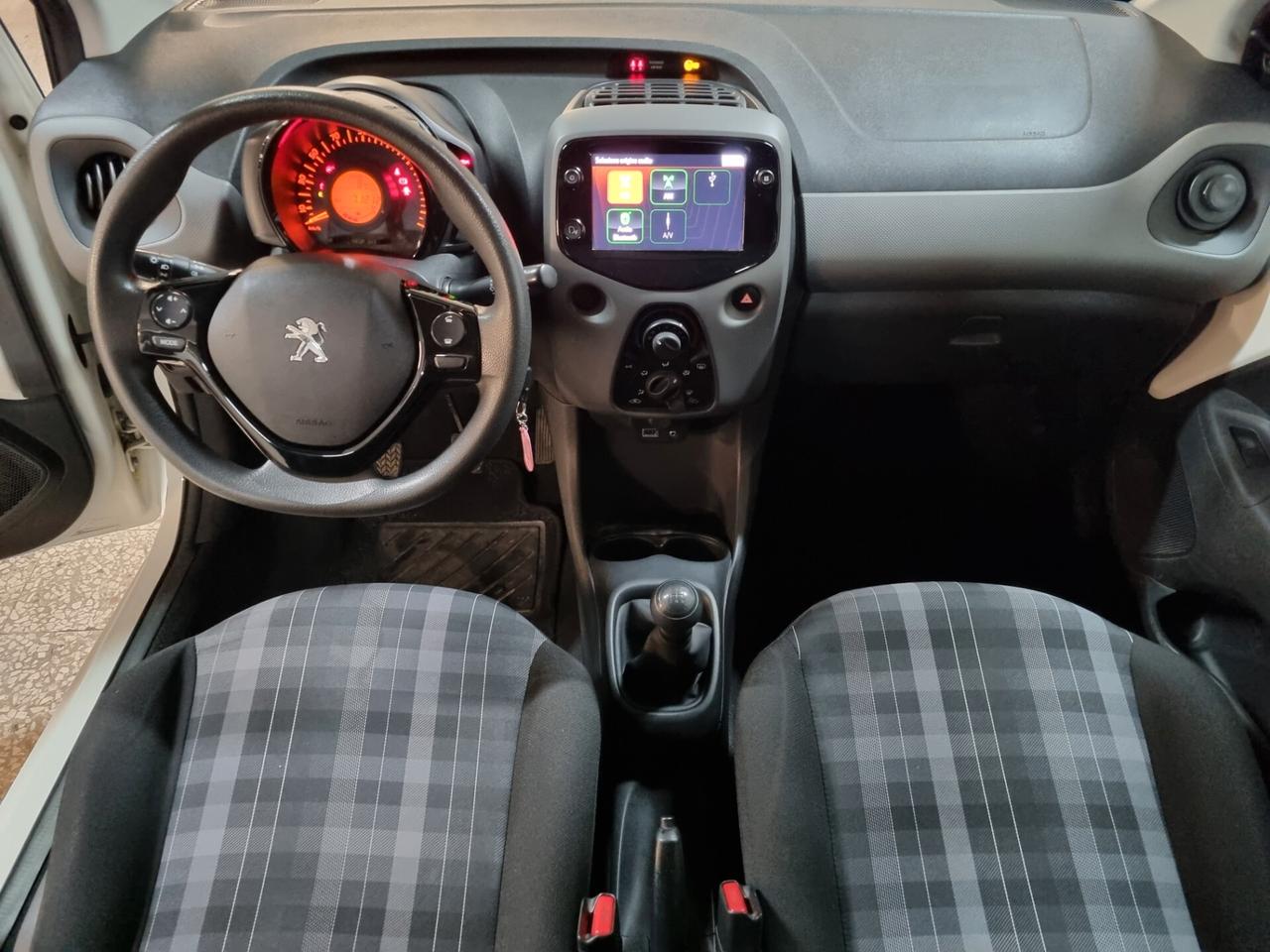 Peugeot 108 VTi 72 S&S 5 porte Allure