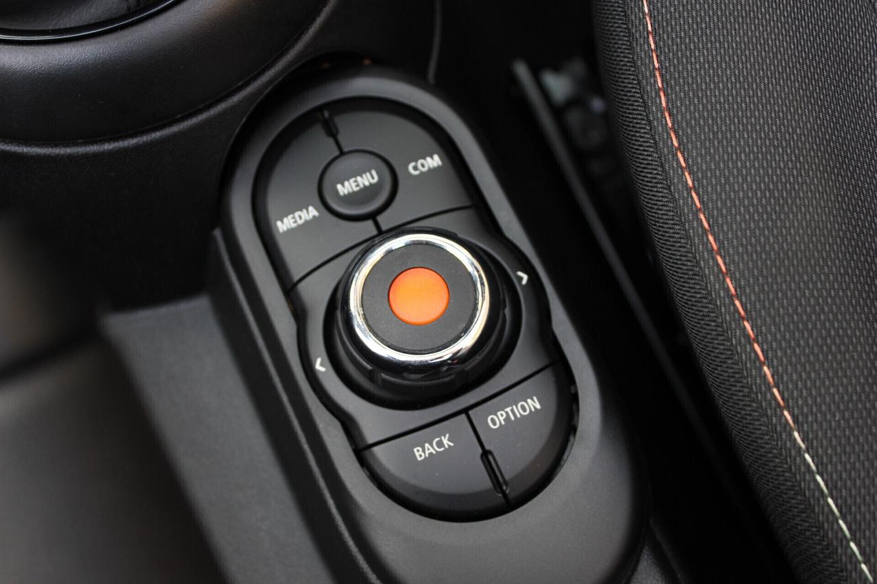 Mini One Cabrio MNI 102CV SEDILI RISCALDATI FULL LED NEOPATENTATI