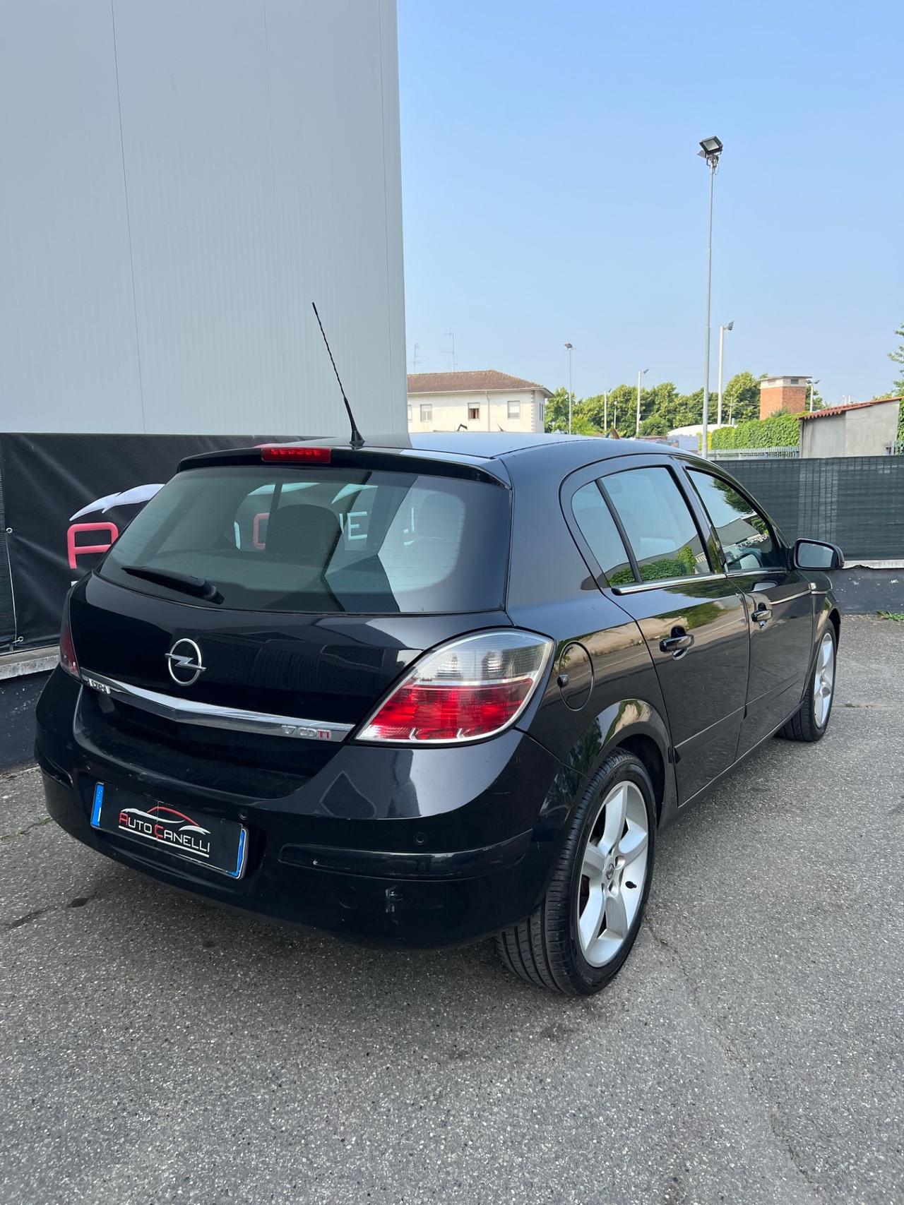 Opel Astra 1.7 CDTI 125CV 5 porte Cosmo OCCASIONE 145k