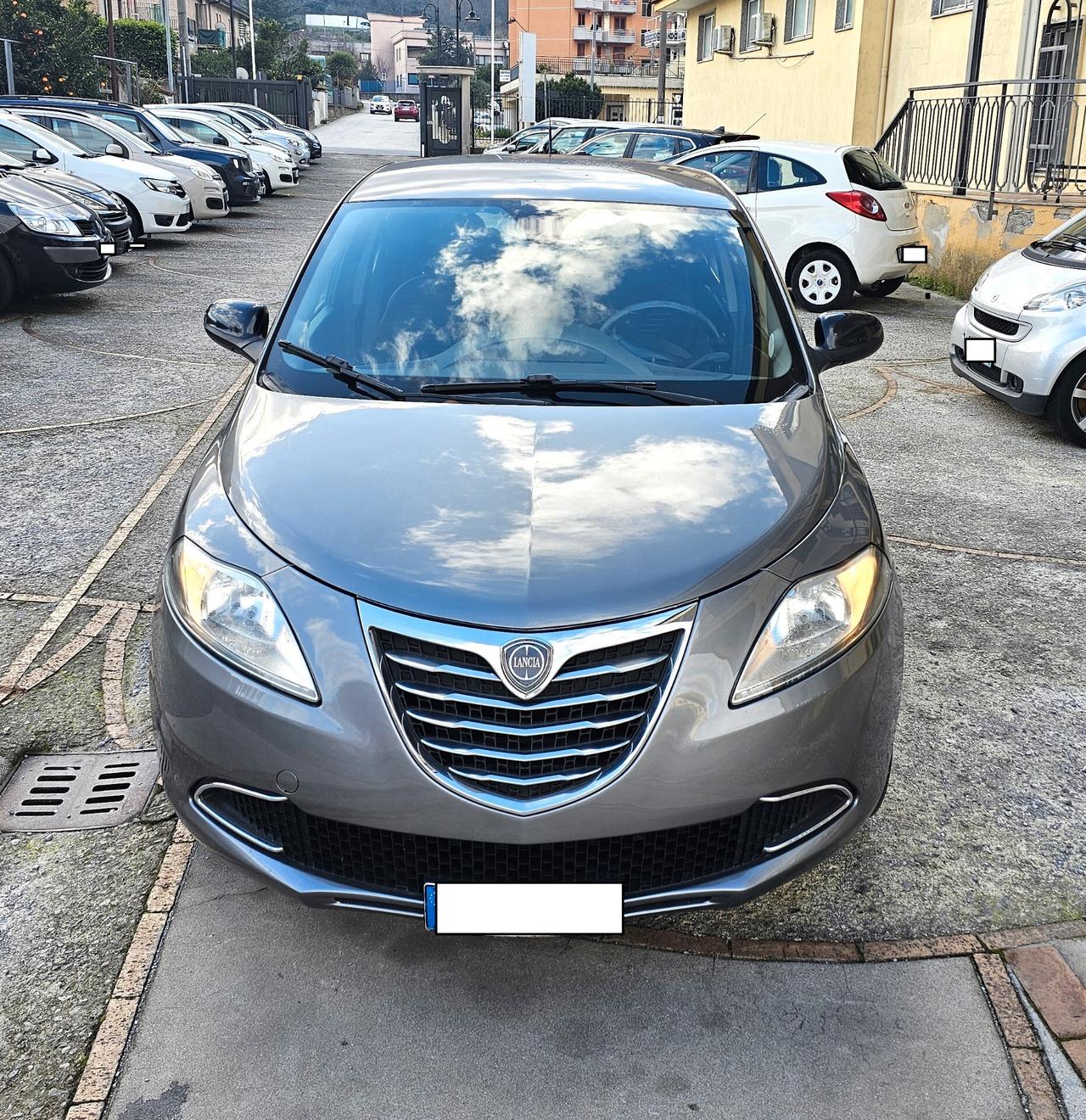 Lancia Ypsilon 1.2 GPL BEN TENUTA GARANZIA