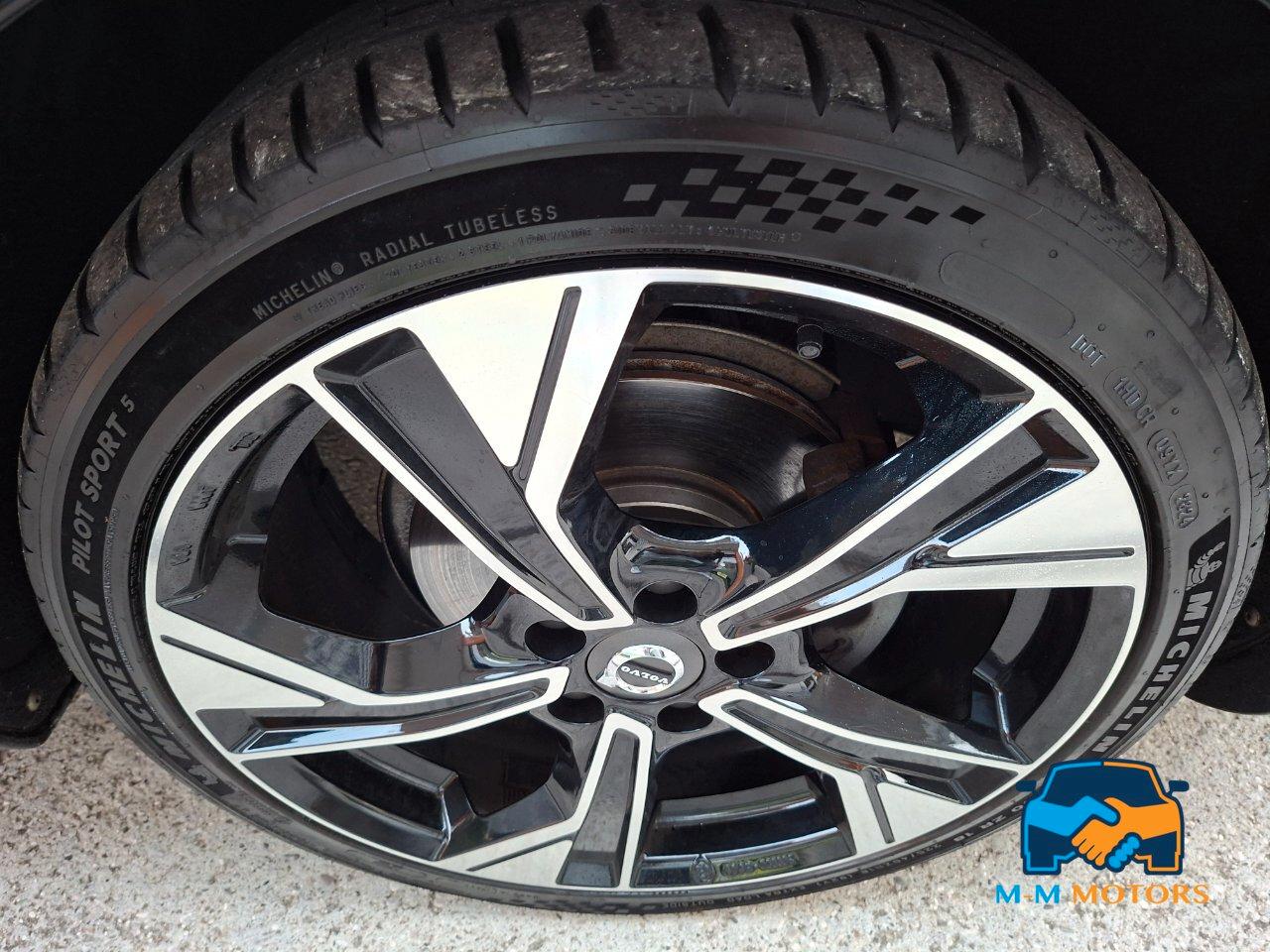 Volvo V40 2.0 d2 R-design Unico Proprietario