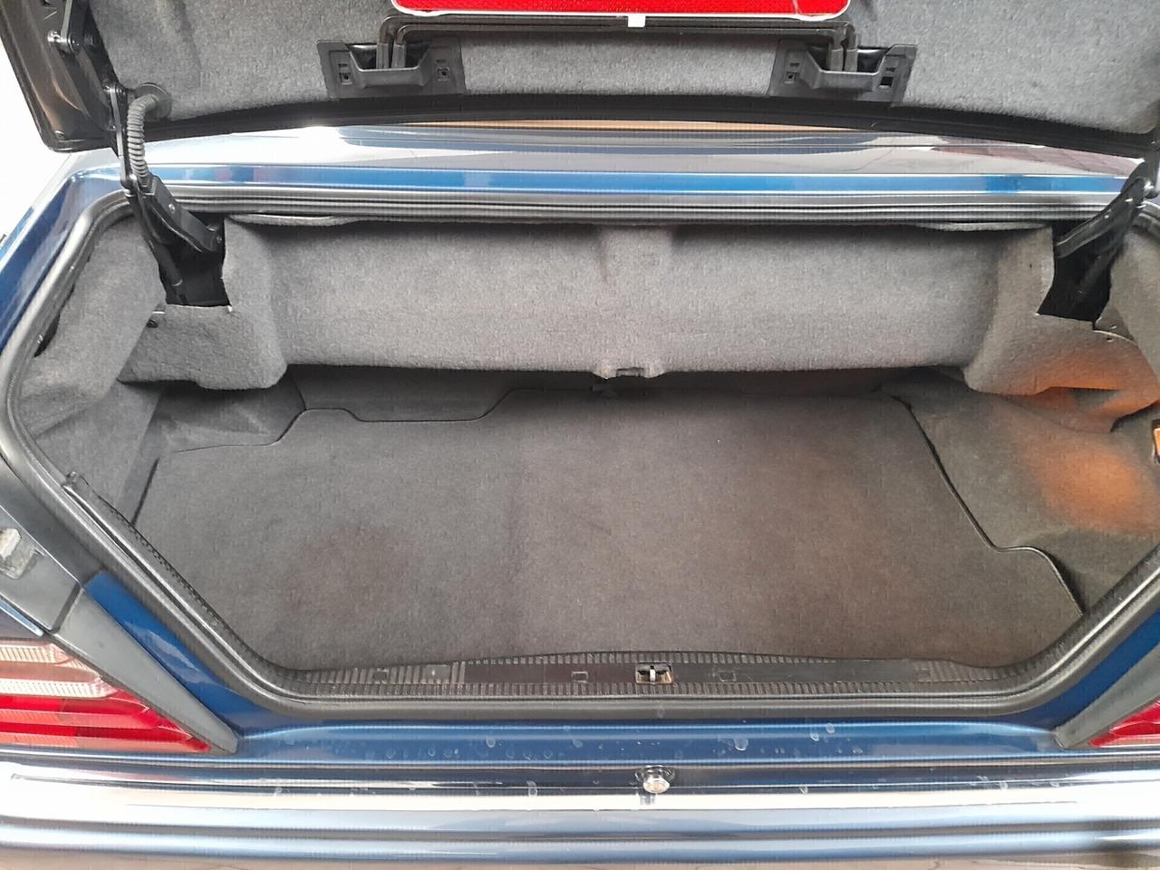 Mercedes-benz E-Series E 200 cat Cabriolet