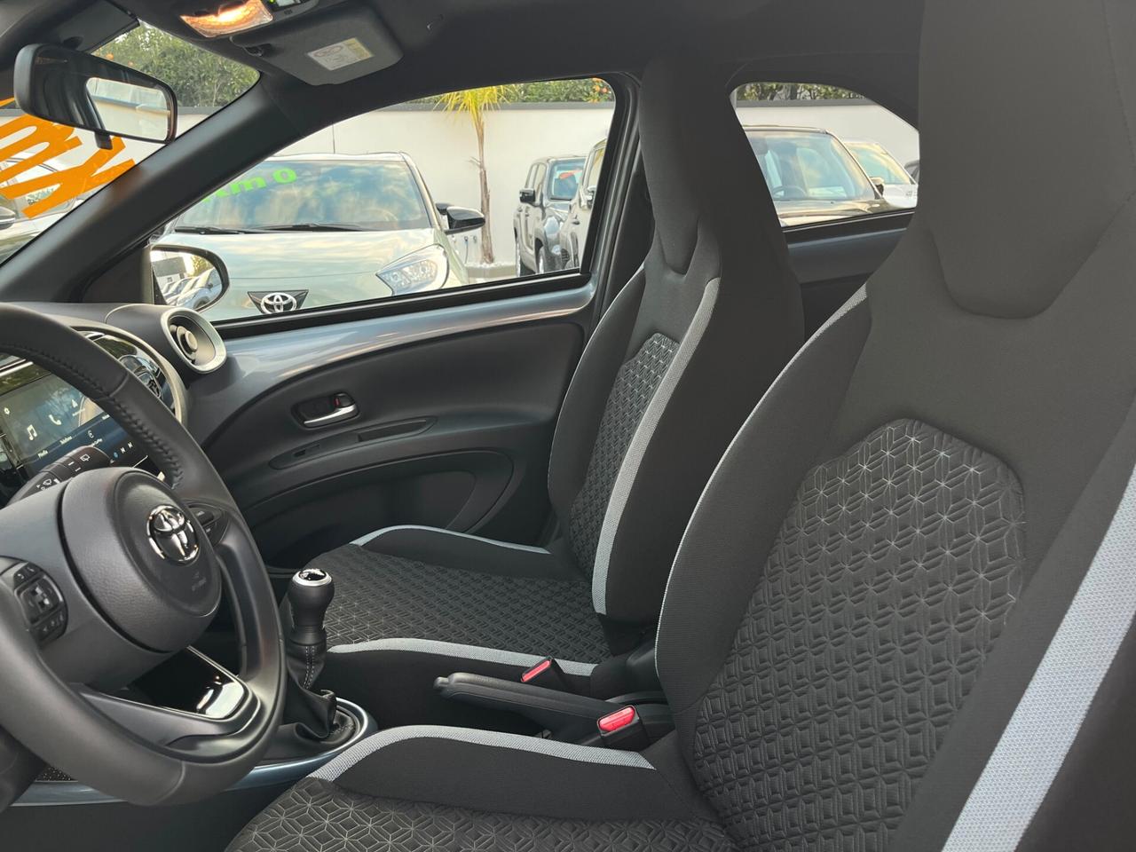 Toyota Aygo X 1.0 VVT-i 72 CV 5 porte Trend Km0