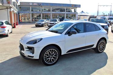 PORSCHE - Macan - 2.0 PDK Full Optionals