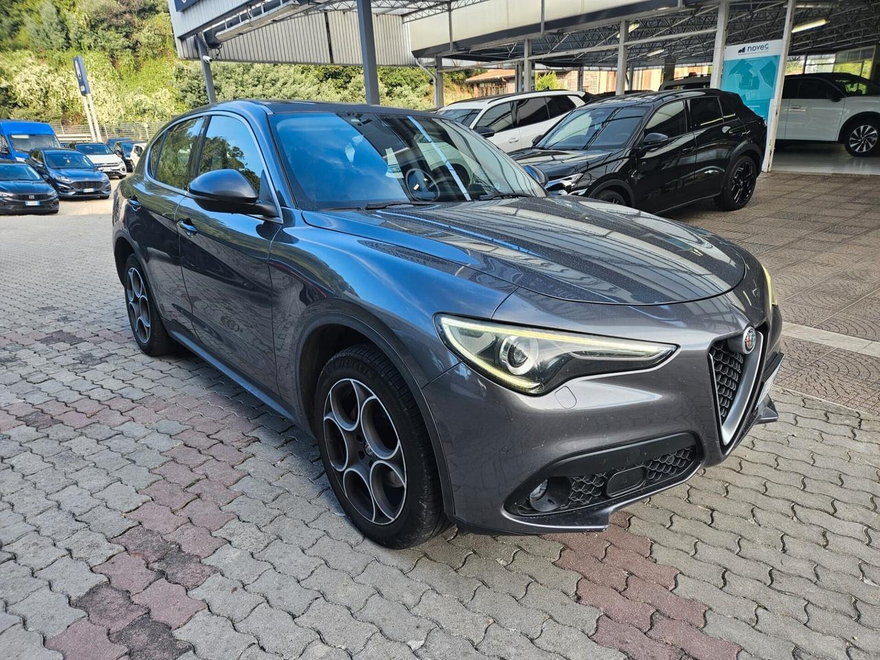 Alfa Romeo Stelvio 2.2 Turbodiesel 210 CV AT8 Q4 Super