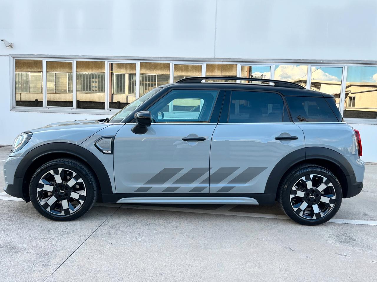 Mini Cooper Countryman 1.5 Untamed Edition